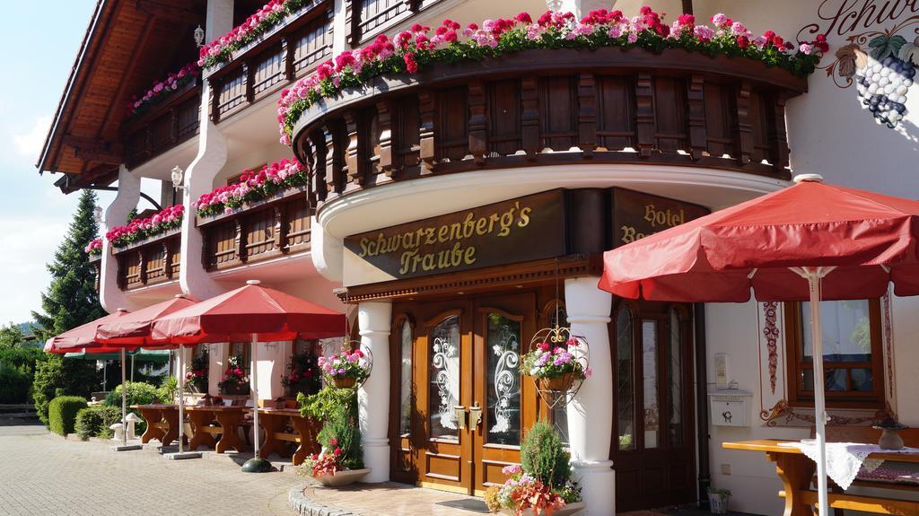 Hotel Schwarzenbergs Traube Glottertal Ngoại thất bức ảnh