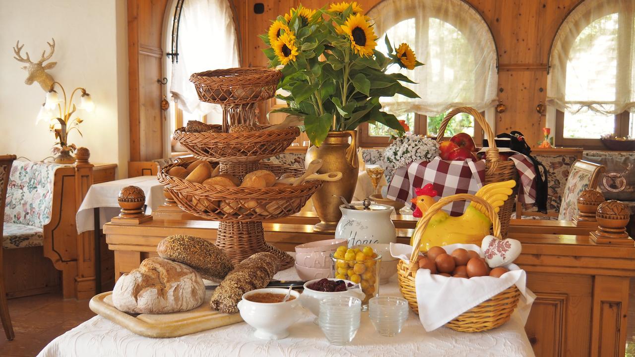 Hotel Schwarzenbergs Traube Glottertal Ngoại thất bức ảnh